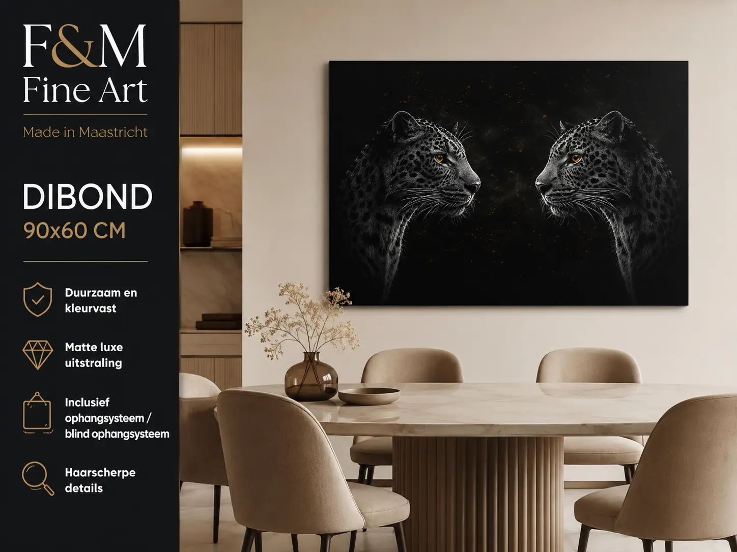 Panters wanddecoratie dibond 90x60 4 Panters wanddecoratie dibond 90x60 cm in stijlvolle hal of entree met matte luxe uitstraling